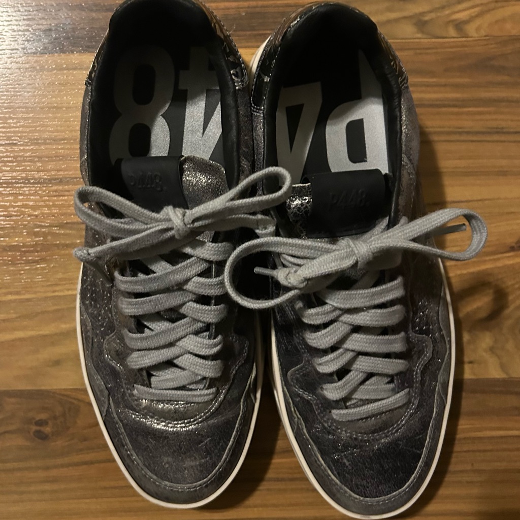 P448 Bali Washed Stone Sneaker